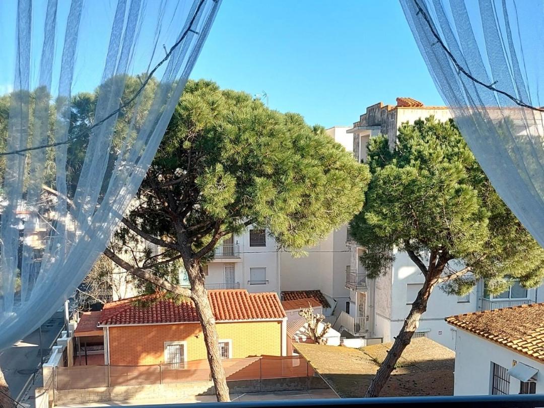 Sol Marina Apartment Salou Buitenkant foto